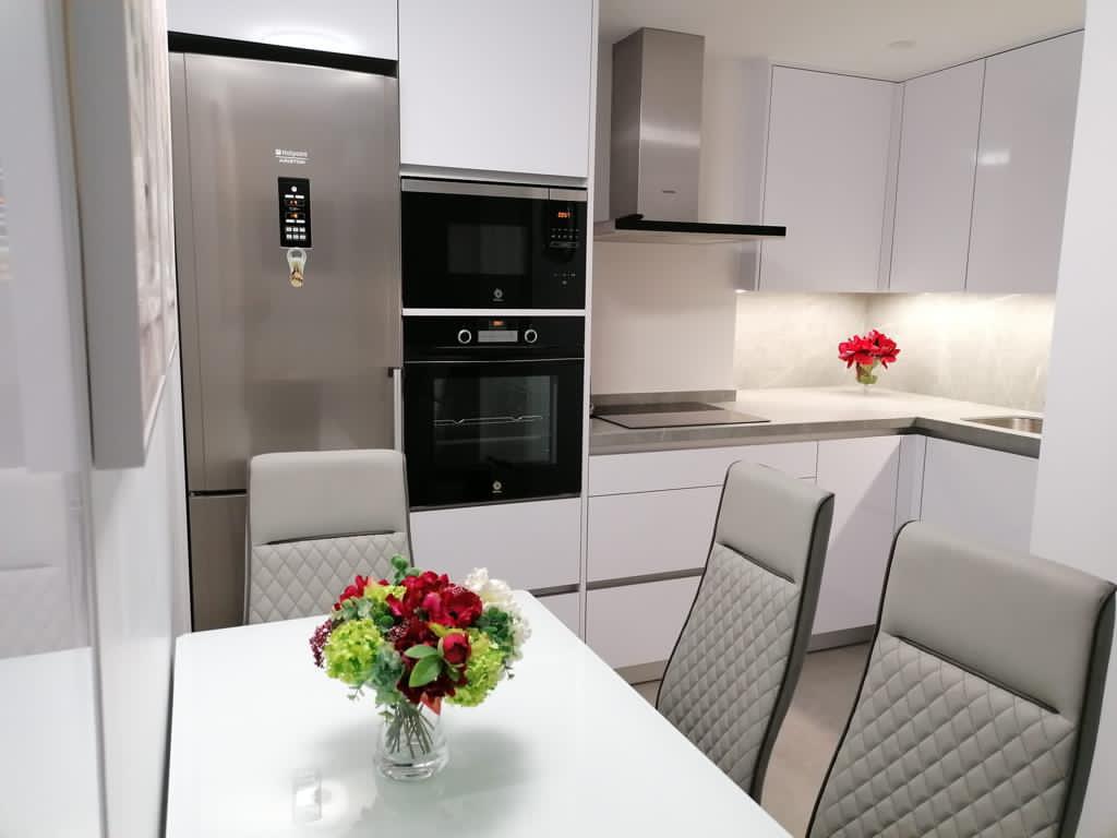 Cocinas abiertas vs cerradas cuál elegir